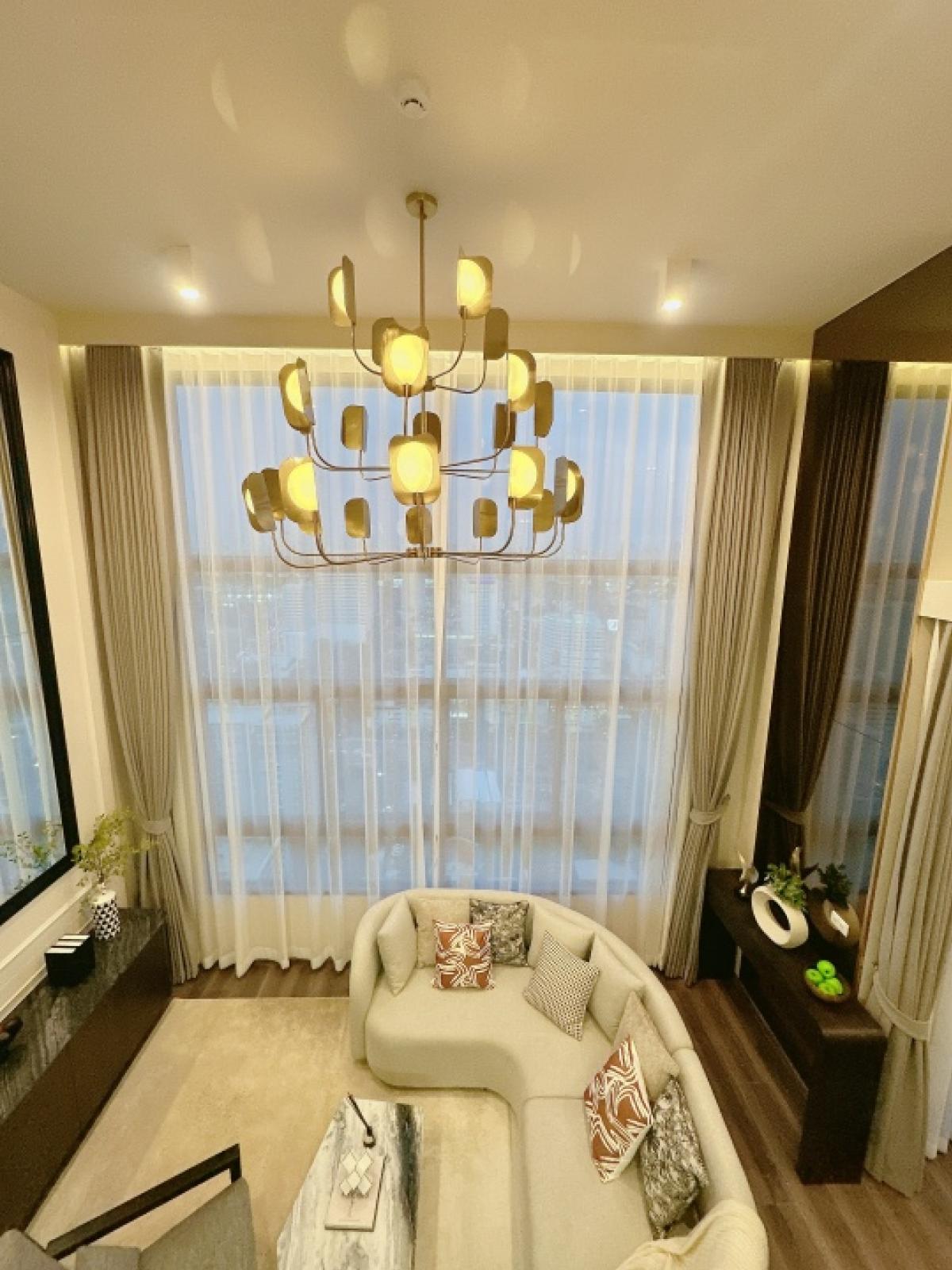 For SaleCondoRama9, Petchburi, RCA : 𝙄𝘿𝙀𝙊 𝙍𝘼𝙈𝘼𝟗-𝘼𝙎𝙊𝙆𝙀 New 2-storey room, free down payment 0 baht, easy installment 16,000/month, free of all expenses, take care of all loan matters for free.