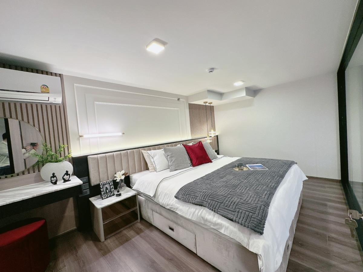 For SaleCondoRama9, Petchburi, RCA : 𝙄𝘿𝙀𝙊 𝙍𝘼𝙈𝘼𝟗-𝘼𝙎𝙊𝙆𝙀 New 2-storey room, free down payment 0 baht, easy installment 16,000/month, free of all expenses, take care of all loan matters for free.