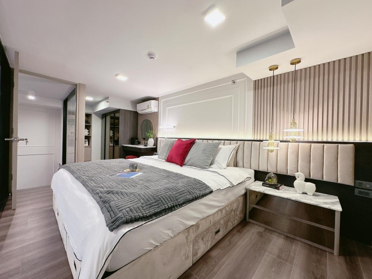 For SaleCondoRama9, Petchburi, RCA : 𝙄𝘿𝙀𝙊 𝙍𝘼𝙈𝘼𝟗-𝘼𝙎𝙊𝙆𝙀 New 2-storey room, free down payment 0 baht, easy installment 16,000/month, free of all expenses, take care of all loan matters for free.