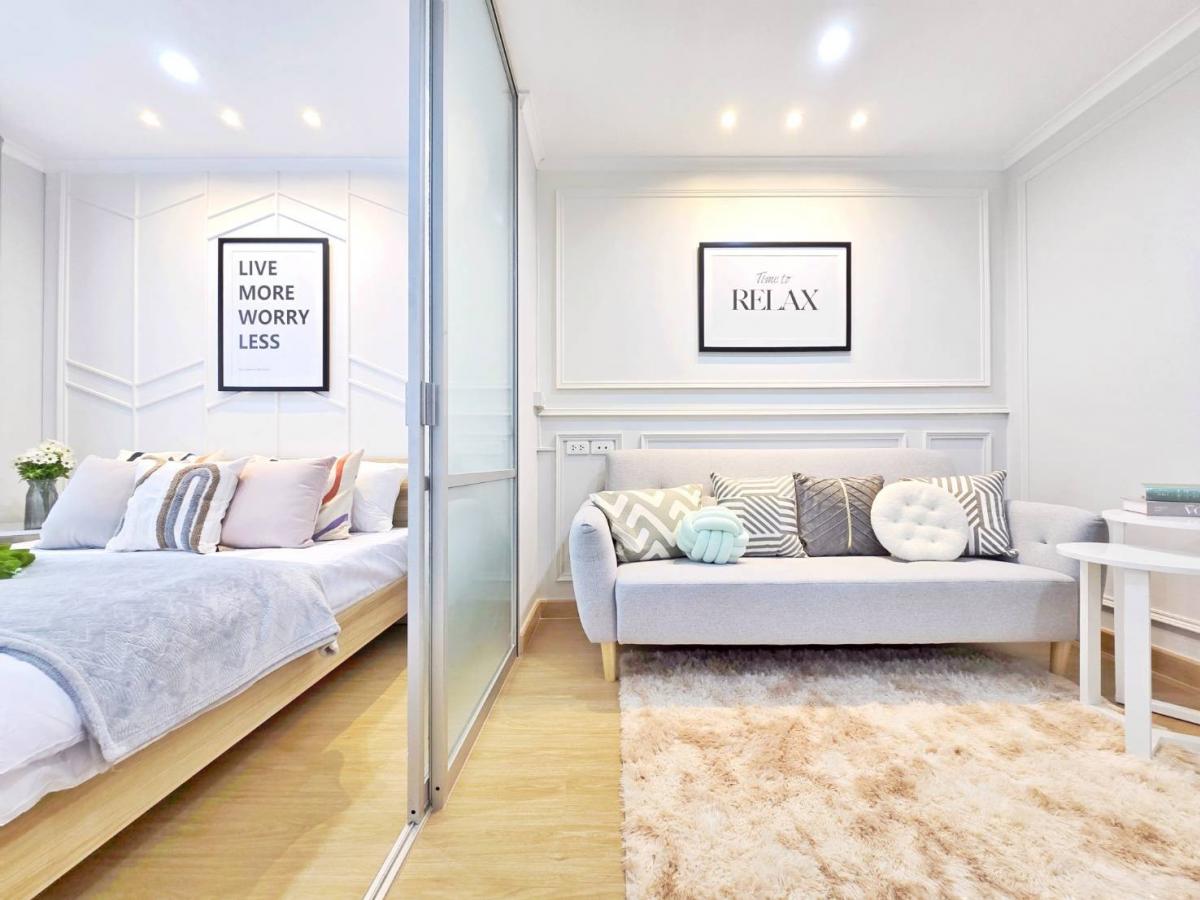 For SaleCondoRathburana, Suksawat : Beautiful room with romantic corner. Invite friends to sip wine in our room. 🌳🌳𝐋𝐮𝐦𝐩𝐢𝐧𝐢 𝐕𝐢𝐥𝐥𝐞 𝐑𝐚𝐭𝐛𝐮𝐫𝐚𝐧𝐚 - 𝐑𝐢𝐯𝐞𝐫𝐯𝐢𝐞𝐰🌳🌳