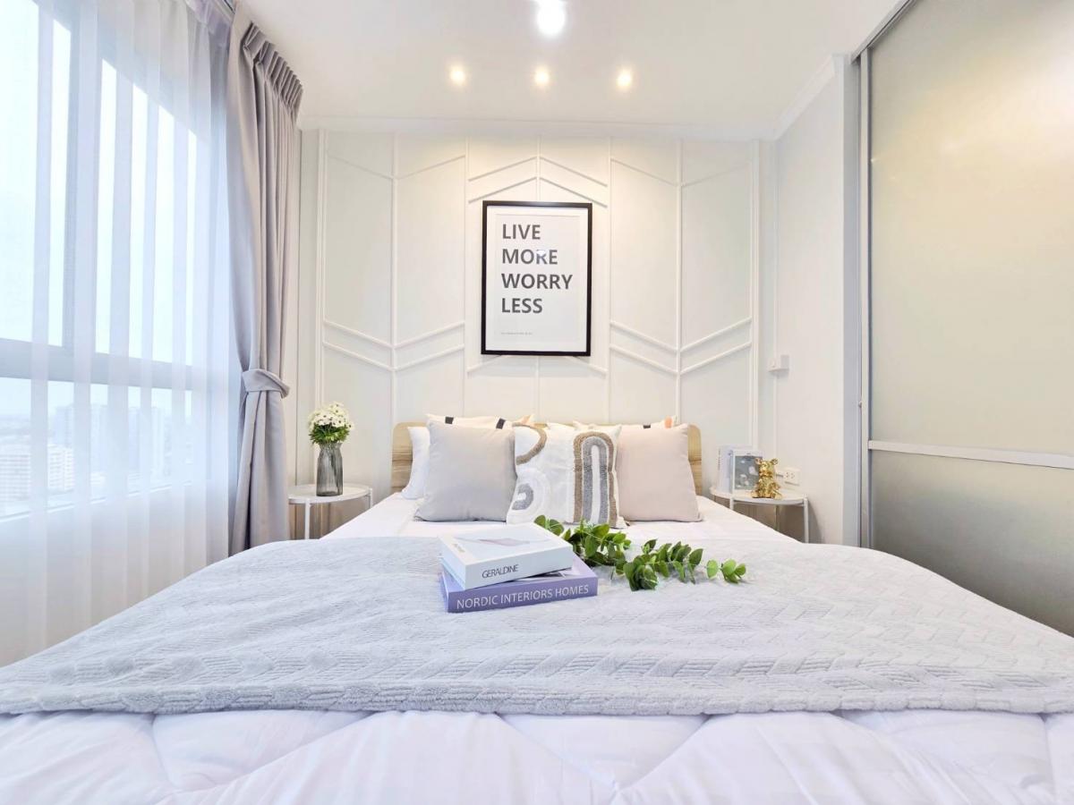 For SaleCondoRathburana, Suksawat : Beautiful room with romantic corner. Invite friends to sip wine in our room. 🌳🌳𝐋𝐮𝐦𝐩𝐢𝐧𝐢 𝐕𝐢𝐥𝐥𝐞 𝐑𝐚𝐭𝐛𝐮𝐫𝐚𝐧𝐚 - 𝐑𝐢𝐯𝐞𝐫𝐯𝐢𝐞𝐰🌳🌳