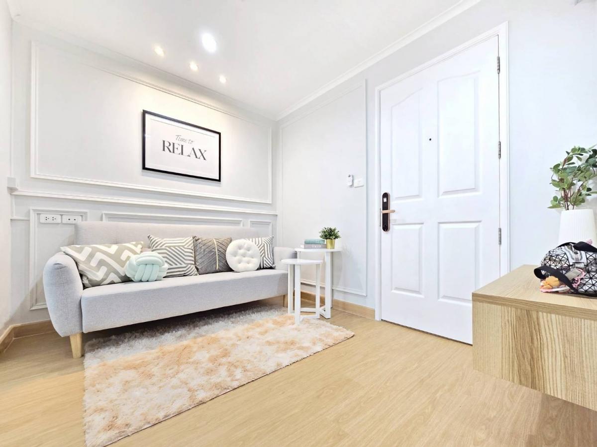 For SaleCondoRathburana, Suksawat : Beautiful room with romantic corner. Invite friends to sip wine in our room. 🌳🌳𝐋𝐮𝐦𝐩𝐢𝐧𝐢 𝐕𝐢𝐥𝐥𝐞 𝐑𝐚𝐭𝐛𝐮𝐫𝐚𝐧𝐚 - 𝐑𝐢𝐯𝐞𝐫𝐯𝐢𝐞𝐰🌳🌳