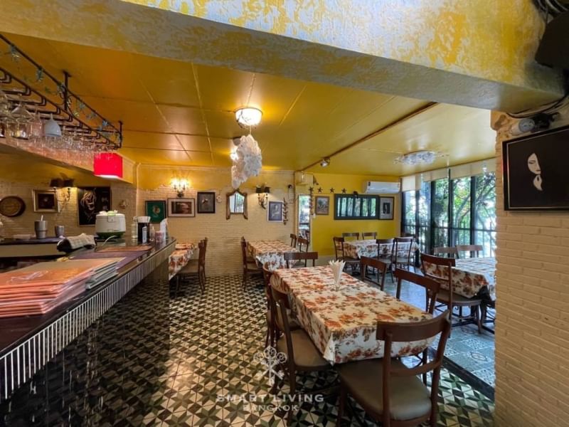 ขายร้านค้า/ตลาดนัดลาดพร้าว เซ็นทรัลลาดพร้าว : 📢ขายกิจการ ร้านอาหารชื่อดังกว่า34ปี พร้อมอาคาร4ชั้น มี5ห้องนอน ใกล้ 5แยกลาดพร้าว พร้อมทำธุรกิจต่อได้เลย ทำAirbnbได้