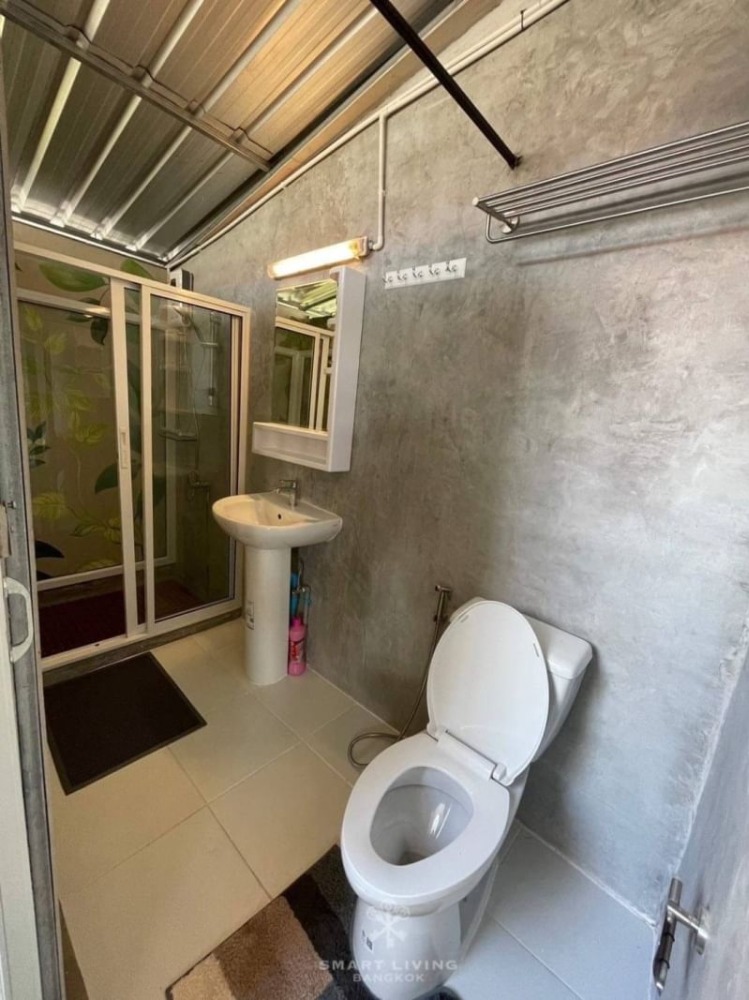 ขายร้านค้า/ตลาดนัดลาดพร้าว เซ็นทรัลลาดพร้าว : 📢ขายกิจการ ร้านอาหารชื่อดังกว่า34ปี พร้อมอาคาร4ชั้น มี5ห้องนอน ใกล้ 5แยกลาดพร้าว พร้อมทำธุรกิจต่อได้เลย ทำAirbnbได้