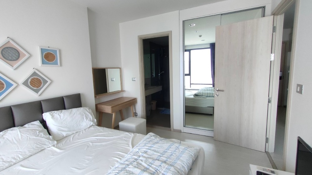 For SaleCondoSukhumvit, Asoke, Thonglor : Property code Bh0369 Rhythm Sukhumvit 42, room size 45 sq m., 1 bedroom, 1 bathroom, 18th floor