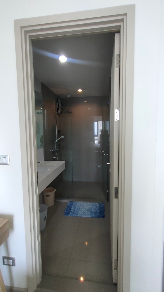 For SaleCondoSukhumvit, Asoke, Thonglor : Property code Bh0369 Rhythm Sukhumvit 42, room size 45 sq m., 1 bedroom, 1 bathroom, 18th floor