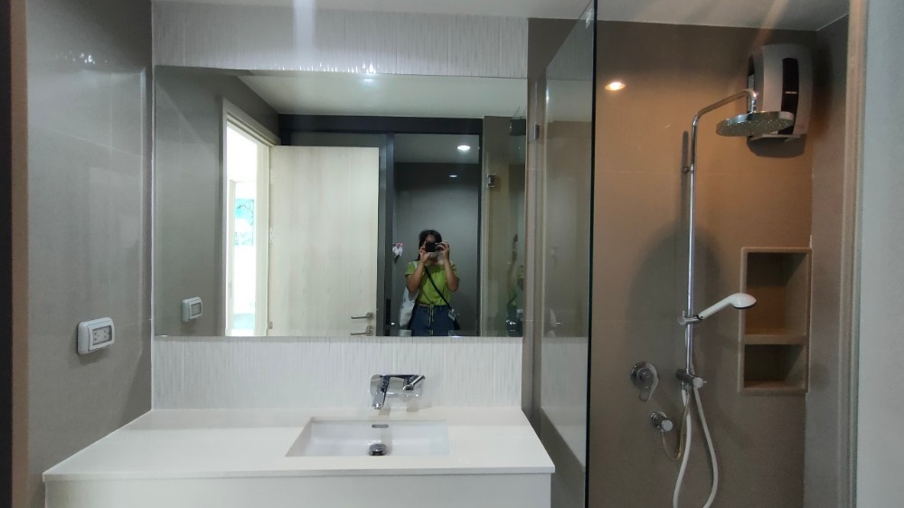 For SaleCondoSukhumvit, Asoke, Thonglor : Property code Bh0369 Rhythm Sukhumvit 42, room size 45 sq m., 1 bedroom, 1 bathroom, 18th floor