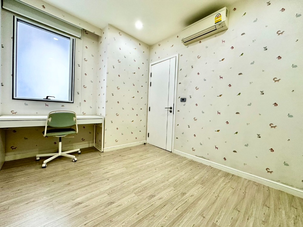 For SaleCondoRama3 (Riverside),Satupadit : Property code Bh0393 Star View, room size 77 sq m., 2 bedrooms, 2 bathrooms, 27th floor