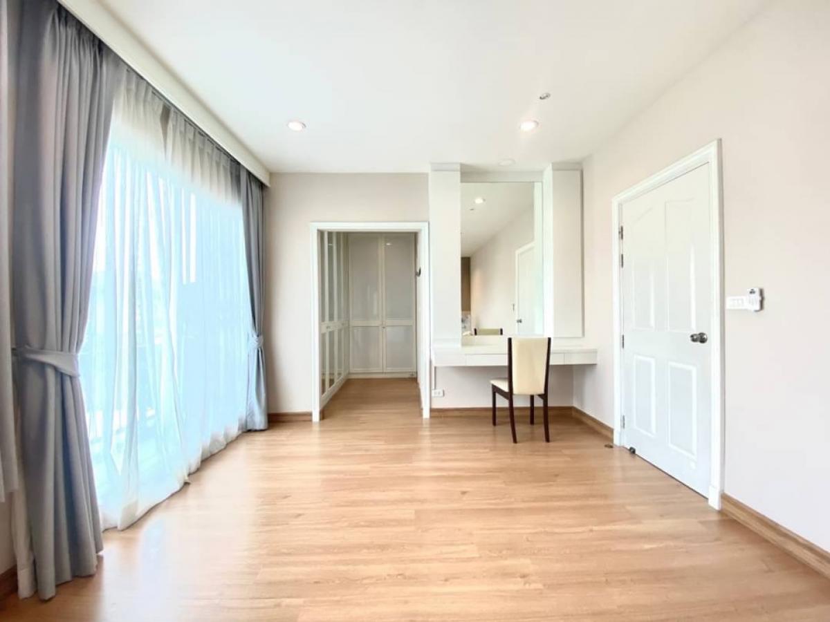 For RentHousePattanakan, Srinakarin : For rent: 4-bedroom detached house near Thonglor, Passorn Prestige Luxe