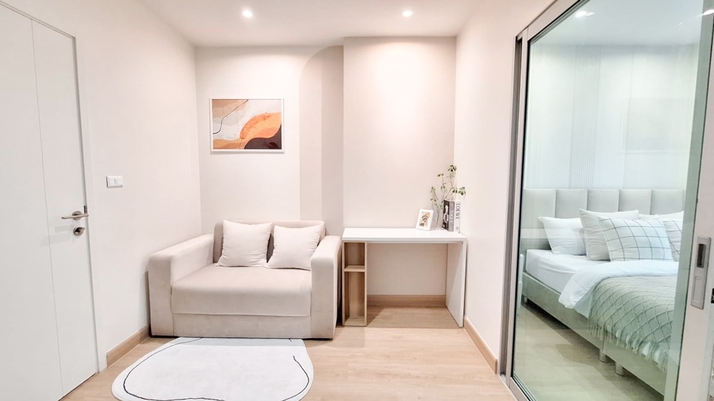 For SaleCondoChaengwatana, Muangthong : Condo for sale: Aspire Ngamwongwan, new room with all new furniture.