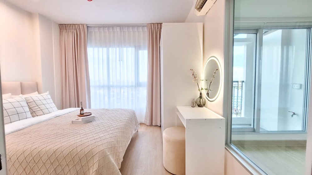 For SaleCondoChaengwatana, Muangthong : Condo for sale: Aspire Ngamwongwan, new room with all new furniture.