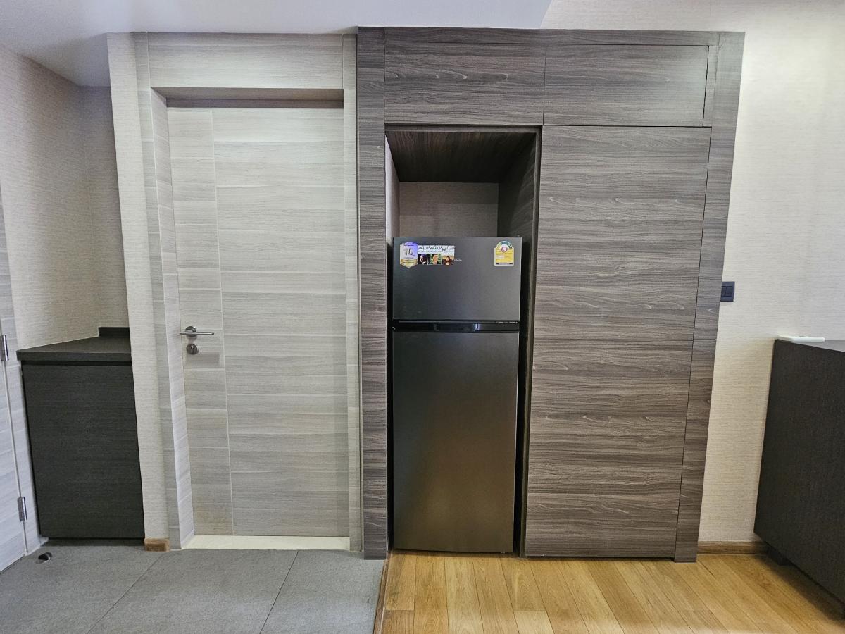 ให้เช่าคอนโดวิทยุ ชิดลม หลังสวน : ห้องใหม่ ห้องสวย ปล่อยถูก เช่า 1 ห้องนอน 1 ห้องน้ำ คลาส หลังสวน