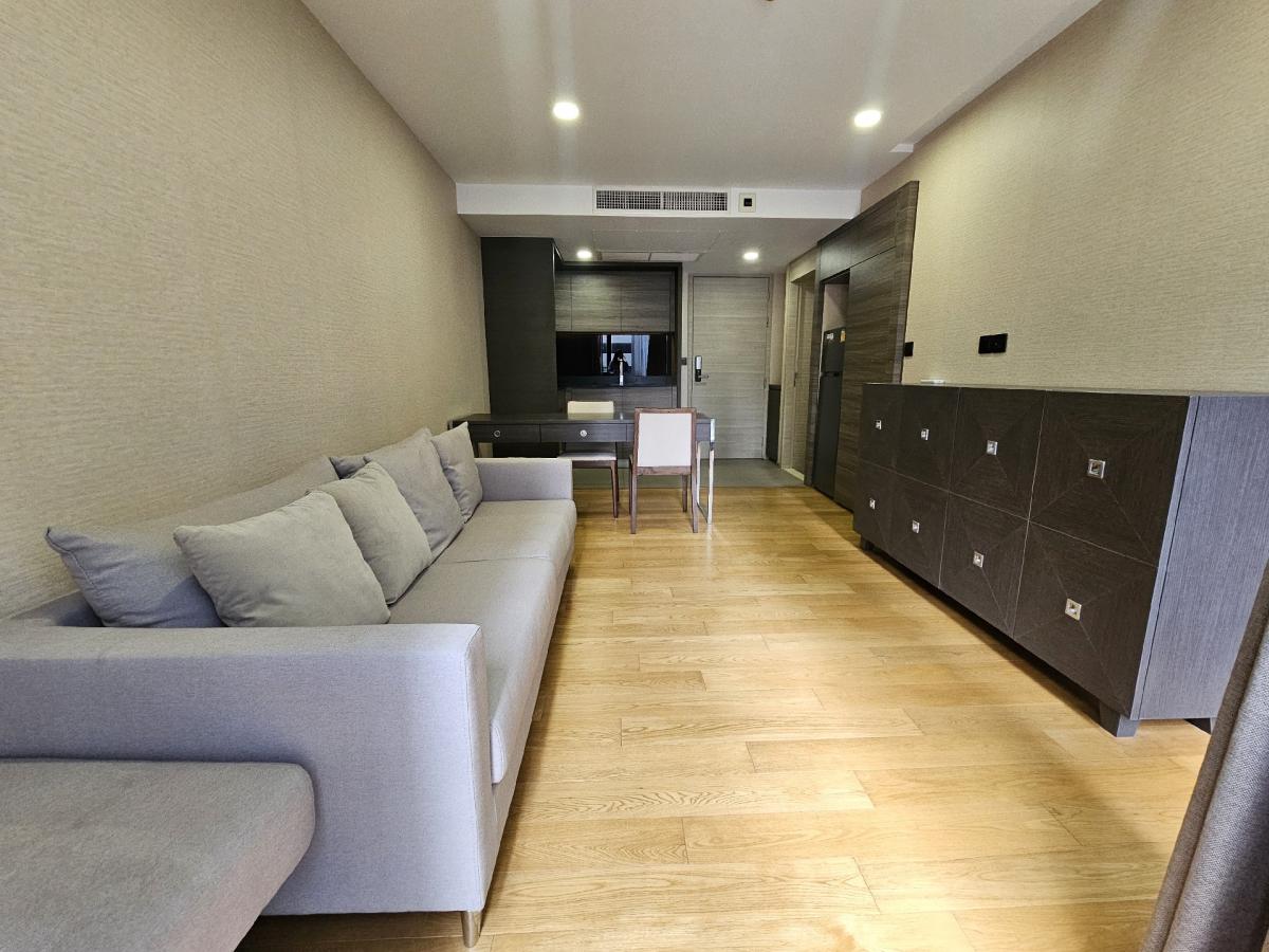 For RentCondoWitthayu, Chidlom, Langsuan, Ploenchit : New room, beautiful room, cheap, rent 1 bedroom, 1 bathroom, Class Lang Suan