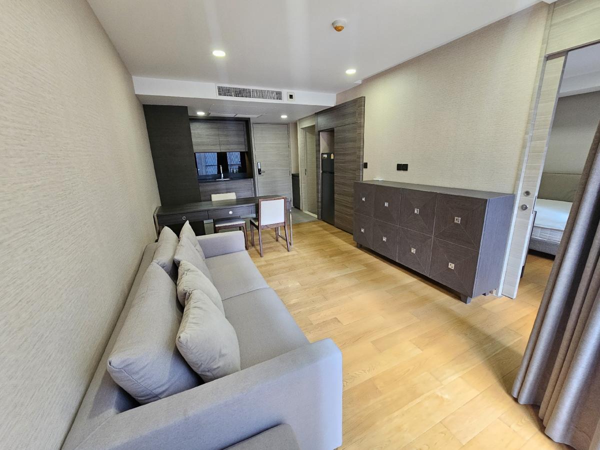 ให้เช่าคอนโดวิทยุ ชิดลม หลังสวน : ห้องใหม่ ห้องสวย ปล่อยถูก เช่า 1 ห้องนอน 1 ห้องน้ำ คลาส หลังสวน