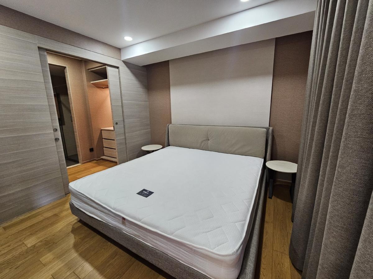 ให้เช่าคอนโดวิทยุ ชิดลม หลังสวน : ห้องใหม่ ห้องสวย ปล่อยถูก เช่า 1 ห้องนอน 1 ห้องน้ำ คลาส หลังสวน