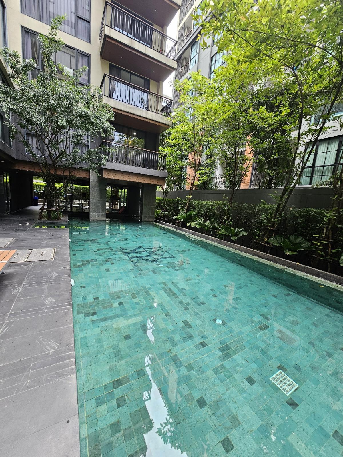 ให้เช่าคอนโดวิทยุ ชิดลม หลังสวน : ห้องใหม่ ห้องสวย ปล่อยถูก เช่า 1 ห้องนอน 1 ห้องน้ำ คลาส หลังสวน