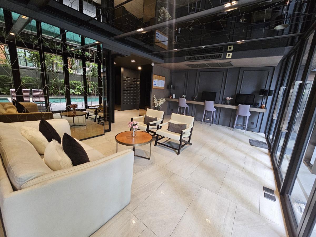 ให้เช่าคอนโดวิทยุ ชิดลม หลังสวน : ห้องใหม่ ห้องสวย ปล่อยถูก เช่า 1 ห้องนอน 1 ห้องน้ำ คลาส หลังสวน