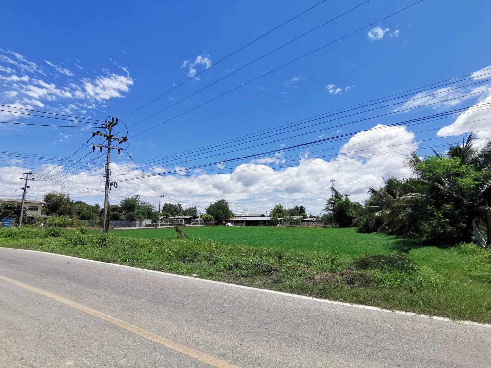 For SaleLandKanchanaburi : Land for sale, Tha Maka District, Kanchanaburi Province, near the expressway, corner plot, road access on 2 sides, good air, suitable for a vacation home.