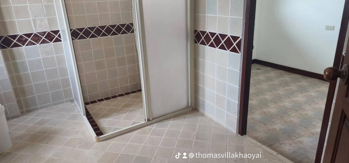 ขายบ้านโคราช นครราชสีมา : 📢👇ขายพร้อมผู้เช่า
บ้านในโครงการ โธมัส วิลลา เขาใหญ่ วิวเขาใหญ่ อากาศดีตลอดปี ขายในราคาถูกกว่าราคาประเมิน