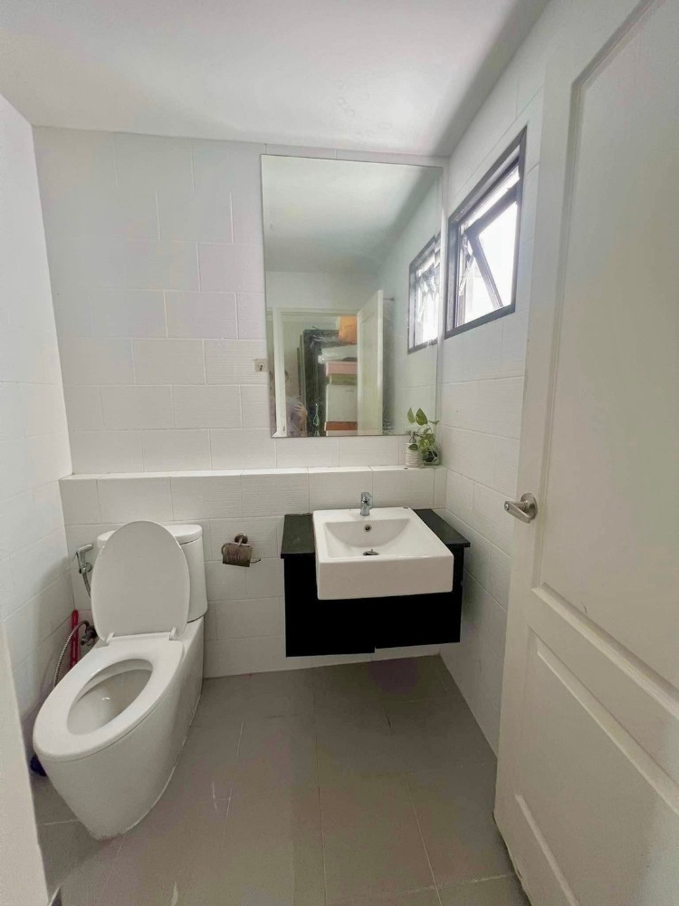 ขายบ้านพระราม 5 ราชพฤกษ์ บางกรวย : 🎯 นักลงทุนห้ามพลาด หลังมุมYield สูง ปล่อยเช่าได้เดือนละ 60K เซนโทร ราชพฤกษ์ - สวนผัก / 4 ห้องนอน (ขาย), Centro Ratchapruek - Suanpak / 4 Bedrooms (SALE) BALL176