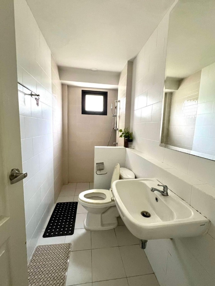 ขายบ้านพระราม 5 ราชพฤกษ์ บางกรวย : 🎯 นักลงทุนห้ามพลาด หลังมุมYield สูง ปล่อยเช่าได้เดือนละ 60K เซนโทร ราชพฤกษ์ - สวนผัก / 4 ห้องนอน (ขาย), Centro Ratchapruek - Suanpak / 4 Bedrooms (SALE) BALL176