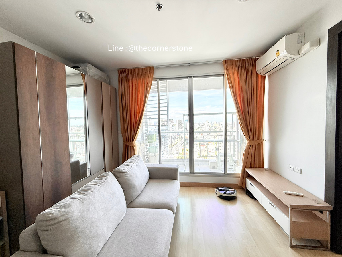 🔥 Hot Price ‼️ ✨ Rhythm Ratchada ✨ Condo next to the MRT, Large Room 1 Bedroom 51 sq.m. at a great price, ready to move in ✅ No. 251368 Loading...