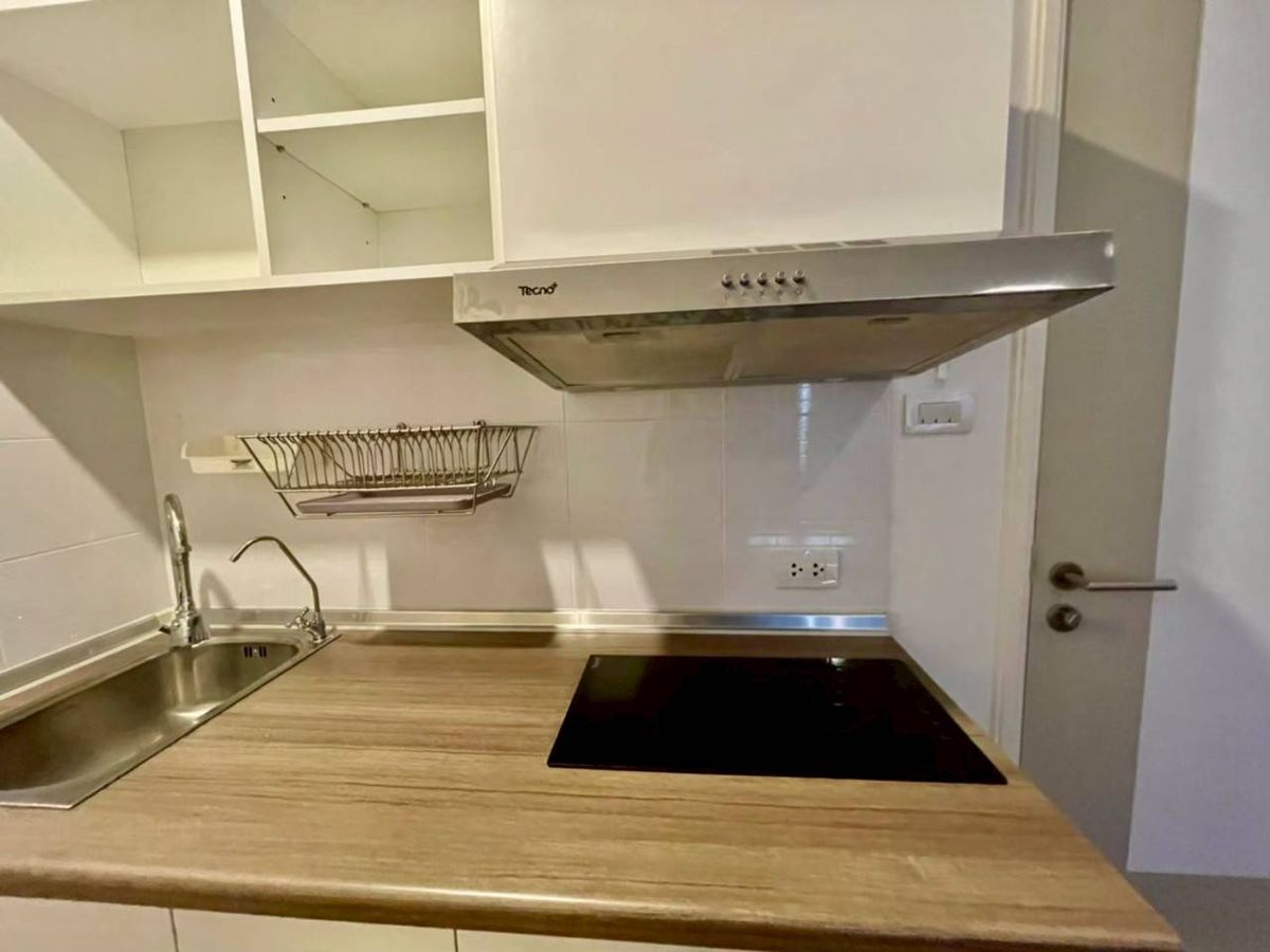 For RentCondoBangna, Bearing, Lasalle : Near Central Bangna, Not far from the BTS Yellow Line, Sri Udom Station