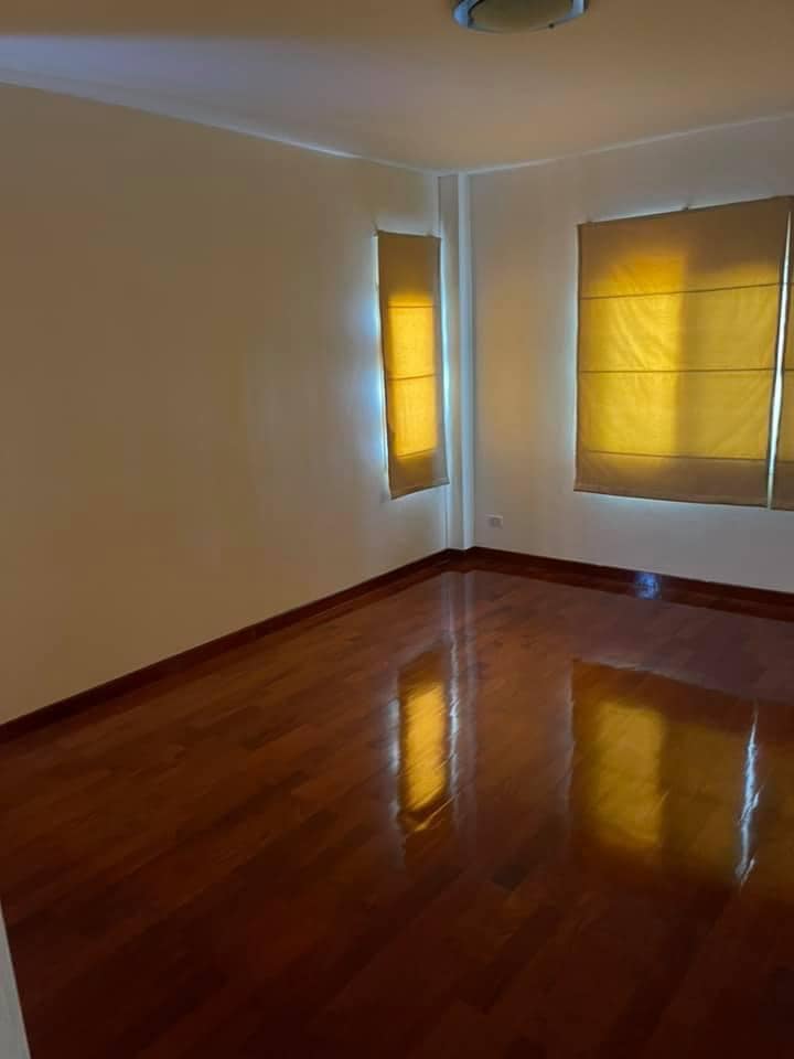 ขายบ้านพัฒนาการ ศรีนครินทร์ : S-HPNK101 ขาย บ้านเดี่ยว ซอยพัฒนาการ 52 แยก 47 2ชั้น วิวเมือง พื้นที่ 102ตรว. พื้นที่ใช้สอย 300ตรม. 4นอน 3น้ำ 18.00ล้าน 064-959-8900