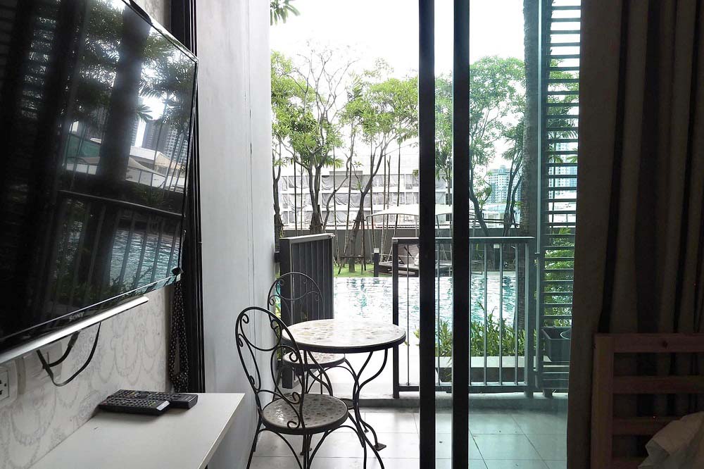 For RentCondoOnnut, Udomsuk : Q.House Sukhumvit 79 Pool Villa with private access + fully furnished (near BTS On-nut, Lotus Sukhumvit 50, Big-C Onnut, Expressway)