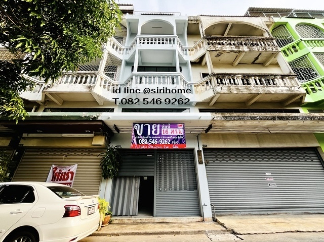 For SaleShop HouseRatchaburi : Commercial building for sale, 4 floors, Na Muang, Ratchaburi, Ratchadaphisek Road, size 1 unit, 16 sq m, newly renovated