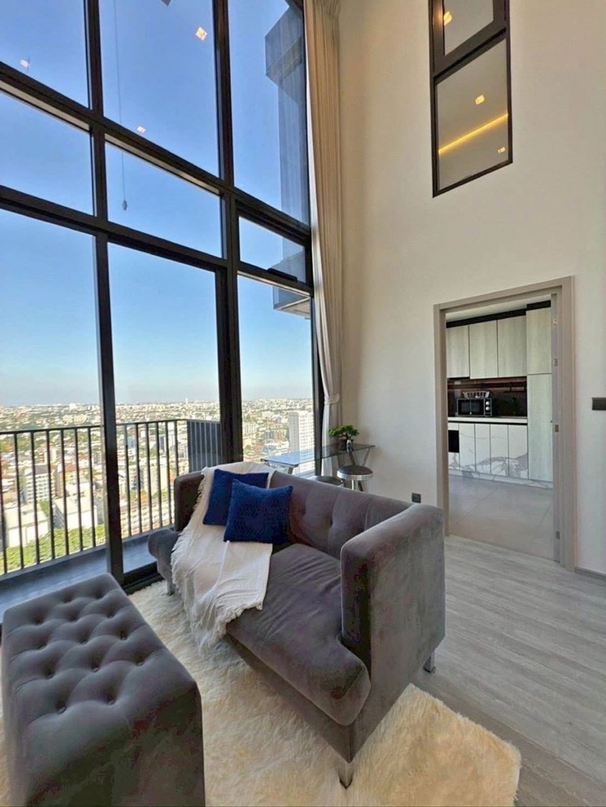 ให้เช่าคอนโดอ่อนนุช อุดมสุข : 🔥DON’T MISS 🔥THE LINE Sukhumvit 101 Condo 🔥| Duplex 1 Bed | 45.5 sqm. | High Floor | Rent 35,000 baht 🔥ดูเพล็กซ์ 1 ห้องนอน 1 ห้องน้ำ 1 ห้องนั่งเล่น 1 ห้องครัว ห้องมุม ขนาด 45.5 ตรม. ชั้นสูง พร้อมวิวเมือง
ตกแต่งครบชุด