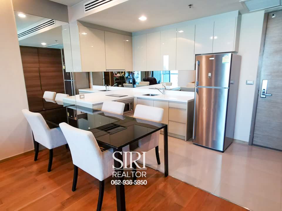 For RentCondoSathorn, Narathiwat : 📍The Address Sathorn, Just available🔥 2 bedrooms, corner room, high floor, good condition, beautiful view.
