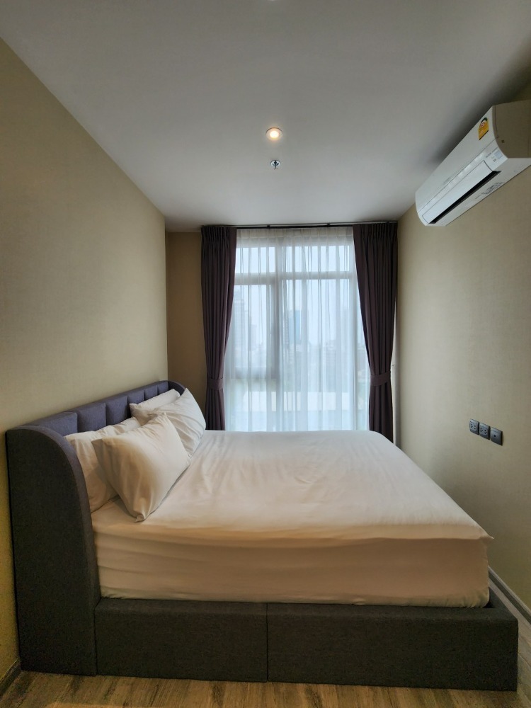 For RentCondoSukhumvit, Asoke, Thonglor : Nice Room Near BTS 🚉🏙️ (For Rent) Rhythm Ekkamai Estate