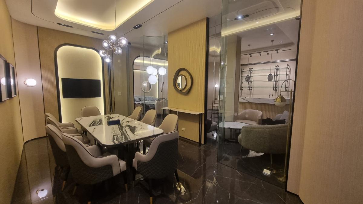 ให้เช่าร้านค้า/ตลาดนัดสุขุมวิท อโศก ทองหล่อ : อโศก ให้เช่าพื้นที่ รับทุกธุรกิจที่ถูกกฎหมาย เหมาะทำคลินิกความงาม คลินิกทำฟัน เดิมเป็นห้องรับรองของอาคาร ตกแต่งไว้หรู