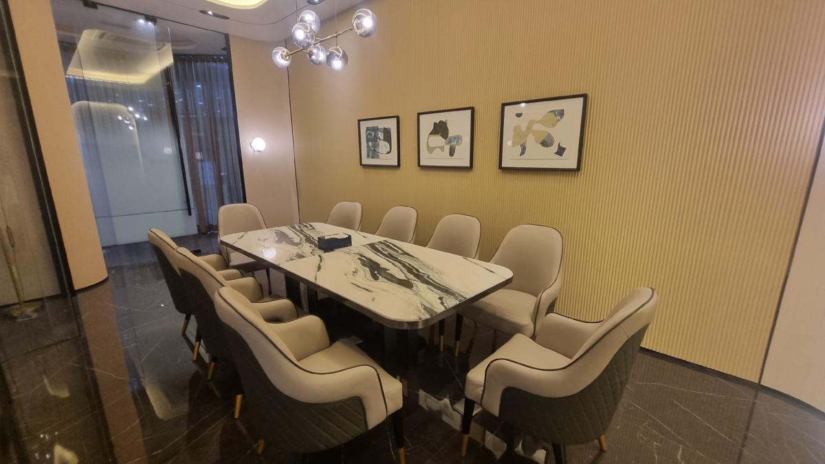 ให้เช่าร้านค้า/ตลาดนัดสุขุมวิท อโศก ทองหล่อ : อโศก ให้เช่าพื้นที่ รับทุกธุรกิจที่ถูกกฎหมาย เหมาะทำคลินิกความงาม คลินิกทำฟัน เดิมเป็นห้องรับรองของอาคาร ตกแต่งไว้หรู