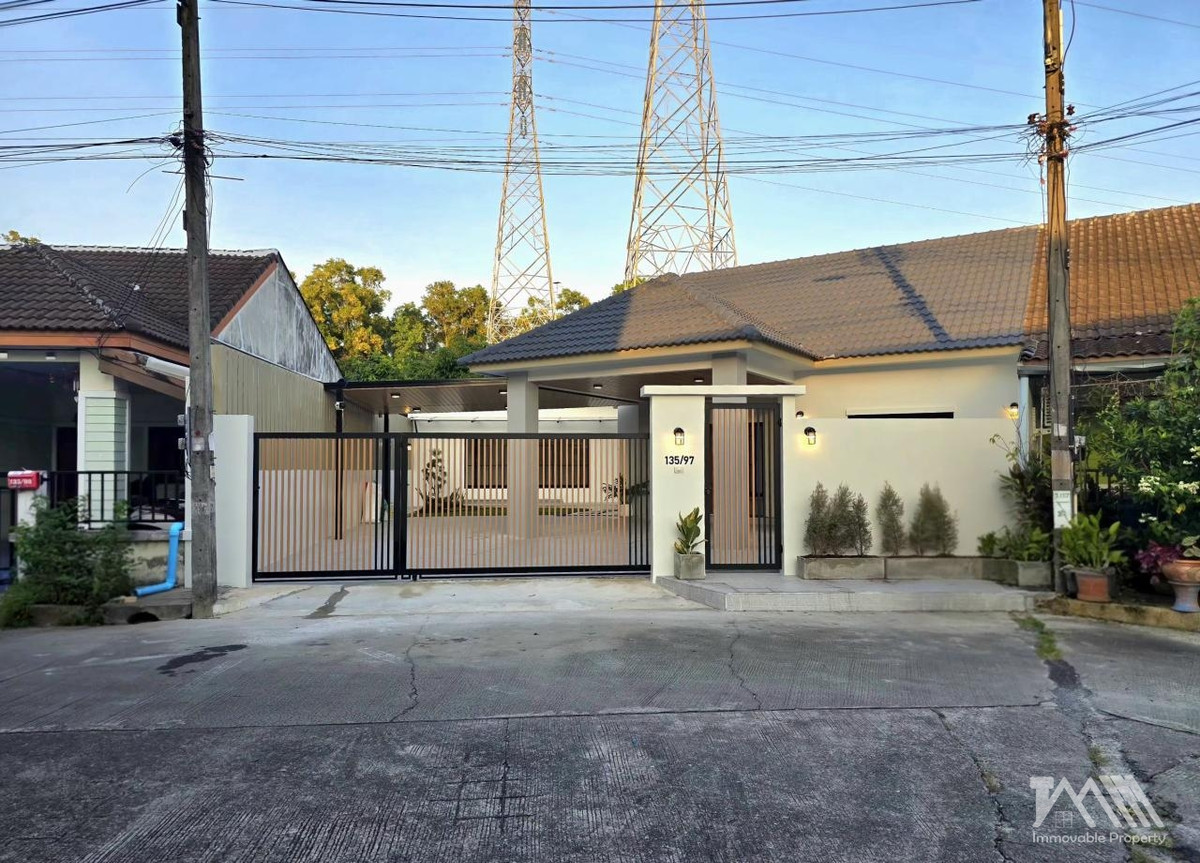 ขายบ้านภูเก็ต : หมู่บ้านศรีสุชาติ 3  / House Town, Phuket