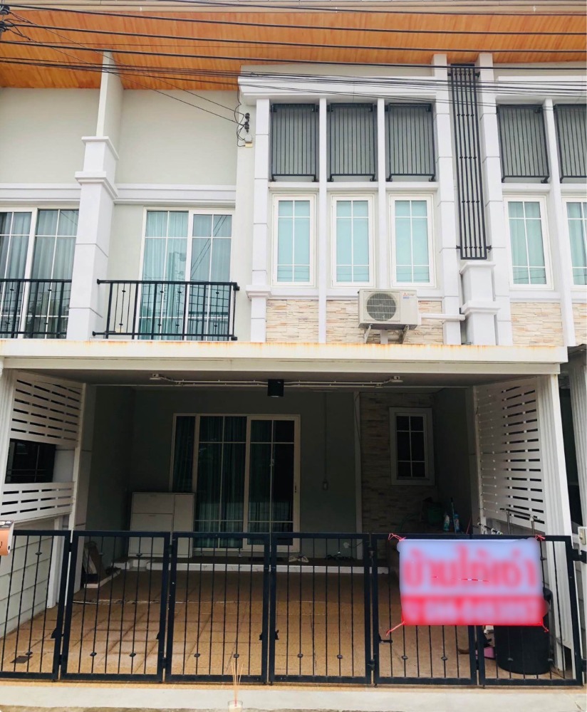 For RentTownhomeKaset Nawamin,Ladplakao : For rent: Golden Town 2 Kaset Nawamin.