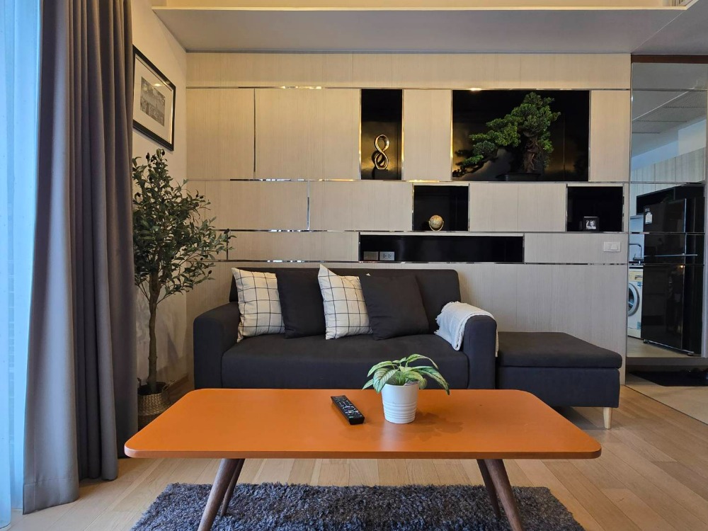 ให้เช่าคอนโดสุขุมวิท อโศก ทองหล่อ : 💥 ให้เช่าคอนโด HQ by Sansiri 38,000 บาทต่อเดือน 1 ห้องนอน 1 ห้องน้ํา 50 ตรม. สุขุมวิท ซอย 55 BTS ทองหล่อ 💥