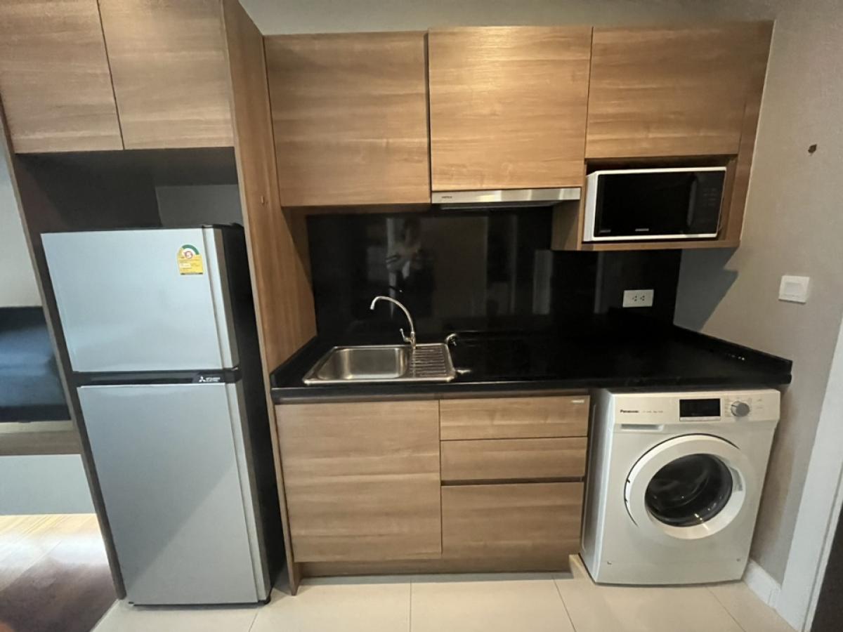 ให้เช่าคอนโดสมุทรปราการ สำโรง : For rent the metropolis samrong interchange contact 0909536441 (pu)