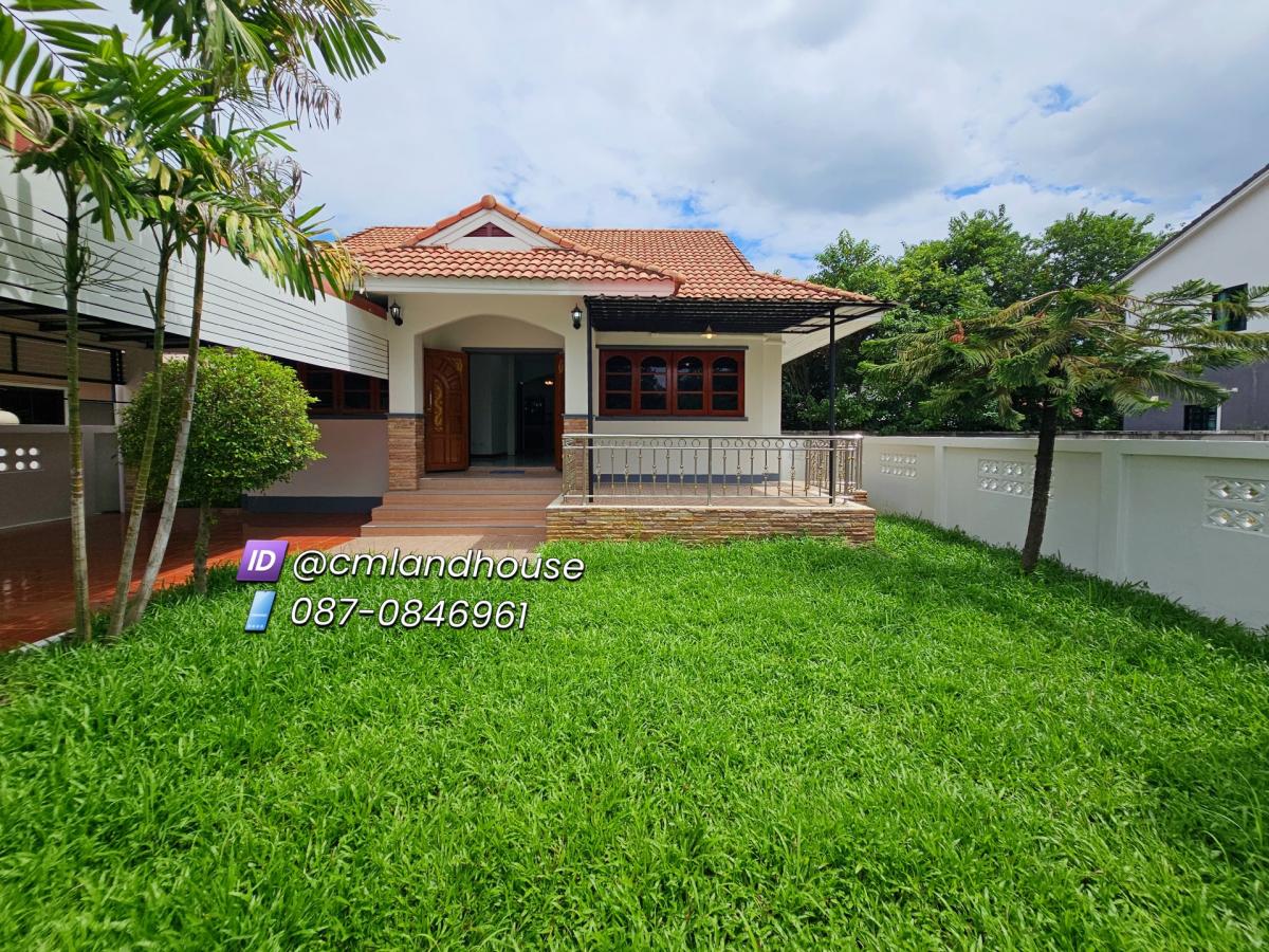 For SaleHouseChiang Mai : Beautiful house, 78 sq m., Nong Chom Subdistrict, behind Lotus Ruamchok, near Ruamchok Intersection 1 km., Central Festival 3 km., near the ring road 600 m.