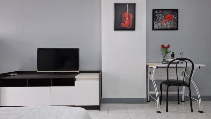 ขายคอนโดบางแค เพชรเกษม : S-LPVR102 ขาย คอนโด ลุมพินี วิลล์ ราชพฤกษ์ - บางแวก ชั้น6 ตึกC วิวเมือง 22.55ตรม. สตูดิโอ 1.29ล้าน 064-959-8900