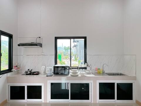 ให้เช่าบ้านเชียงราย : 🔥ให้เช่าราคาพิเศษ ถูกสุด 🔥 ให้เช่าวิลล่าทั้งหลัง  อำเภอแม่จัน เชียงราย  วิวไร่ชาฉุยเฟิง