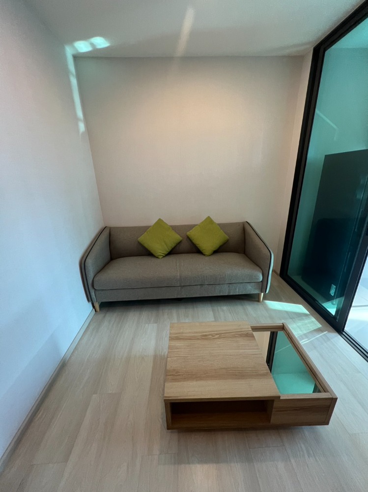ให้เช่าคอนโดปิ่นเกล้า จรัญสนิทวงศ์ : (for rent) Life Pinklao ติดรถไฟฟ้า MRT บางยี่ขัน 5 นาที ถึงศิริราช