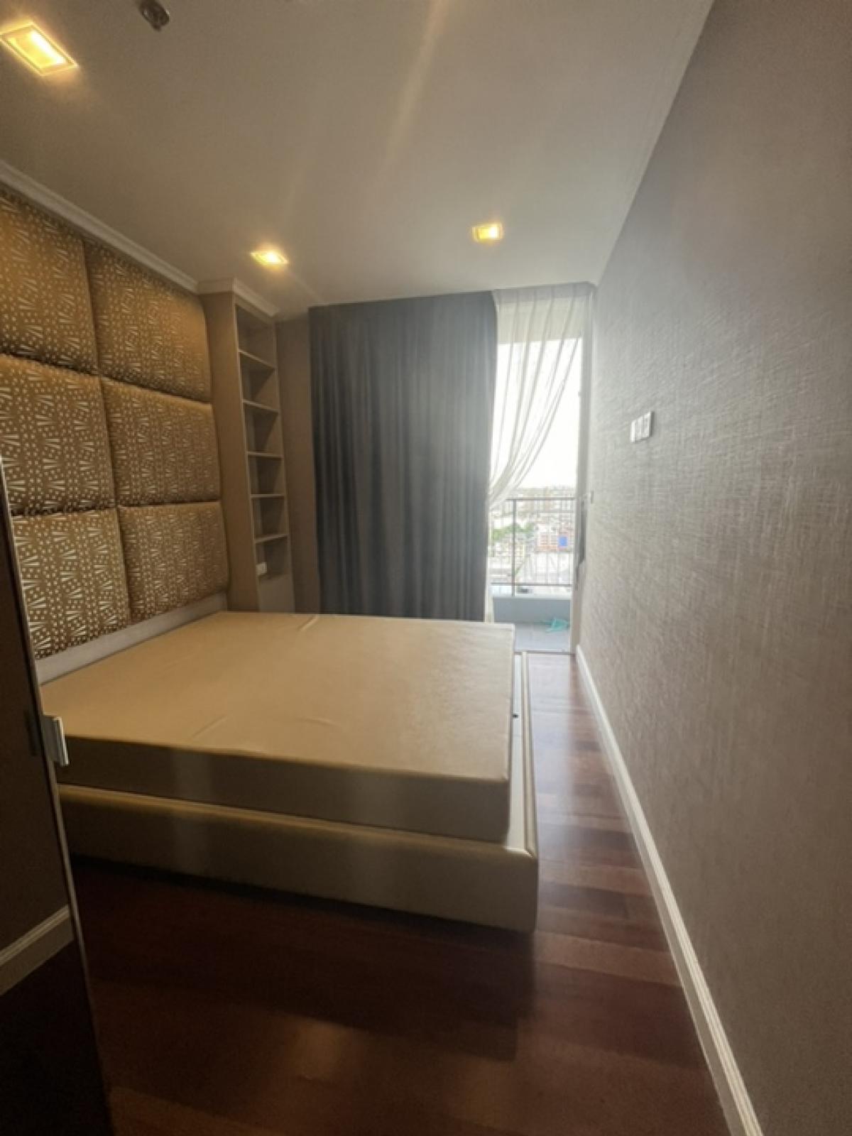 ให้เช่าคอนโดสมุทรปราการ สำโรง : Rent metropolis samrong interchange 2bedroom  1 bathroom.                          contact :0909536441 (pu)