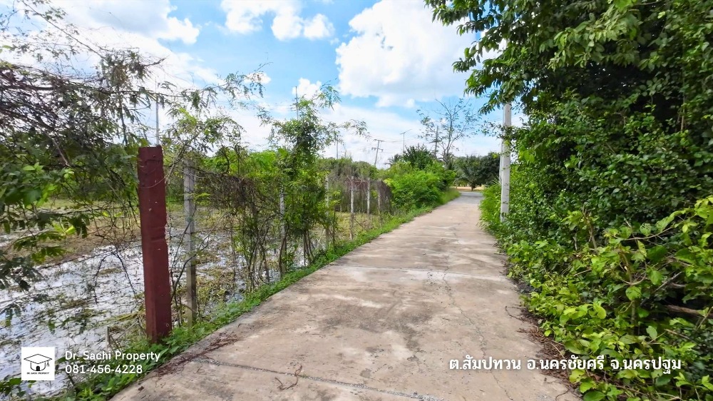 For SaleLandNakhon Pathom : Beautiful land for sale, next to the Tha Chin River, 12-0-65.3 rai, near Wat Klang Bang Kaew, Thana Market, Nakhon Chai Si, Nakhon Pathom Province