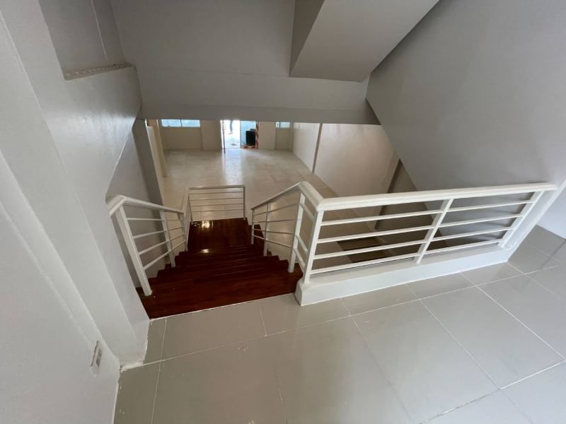 For SaleHome OfficeChokchai 4, Ladprao 71, Ladprao 48, : For sale: 3-storey home office, Lat Phrao 91, renovated house, ready to move in or start a business immediately.