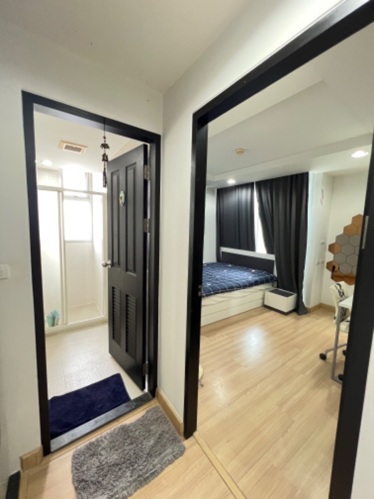 For RentCondoRatchadapisek, Huaikwang, Suttisan : 🏢 Condo for rent: The Kris 5, Soi Ratchada 17, size 37 sq m., ready to move in.