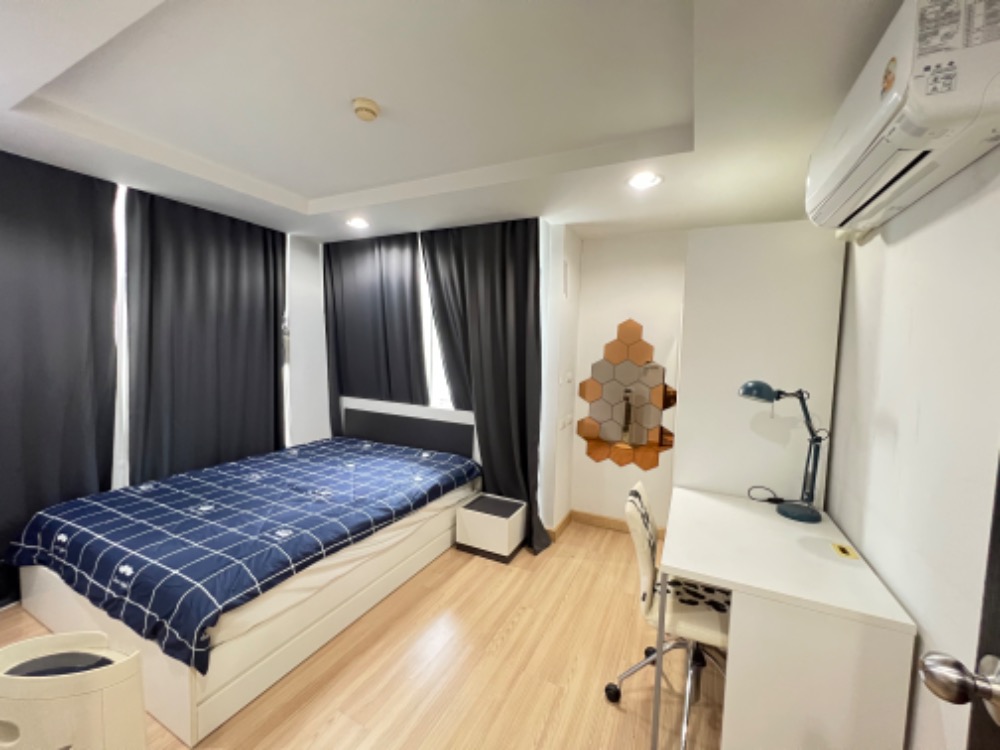 For RentCondoRatchadapisek, Huaikwang, Suttisan : 🏢 Condo for rent: The Kris 5, Soi Ratchada 17, size 37 sq m., ready to move in.