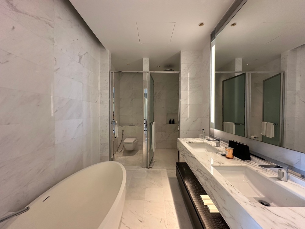 ขายดาวน์คอนโดสาทร นราธิวาส : 🔥🔥𝐅𝐎𝐑 𝐒𝐀𝐋𝐄 : 𝐅𝐨𝐮𝐫 𝐒𝐞𝐚𝐬𝐨𝐧𝐬 𝐏𝐫𝐢𝐯𝐚𝐭𝐞 𝐑𝐞𝐬𝐢𝐝𝐞𝐧𝐜𝐞𝐬 𝐁𝐚𝐧𝐠𝐤𝐨𝐤  𝟑𝐁𝐞𝐝𝐬 𝟏𝟗𝟒𝐬𝐪.𝐦., 𝐏𝐫𝐢𝐜𝐞 𝟏𝟏𝟎𝐦𝐛  ☎️ 𝟎𝟗𝟓𝟗𝟒𝟏𝟓𝟗𝟗𝟗