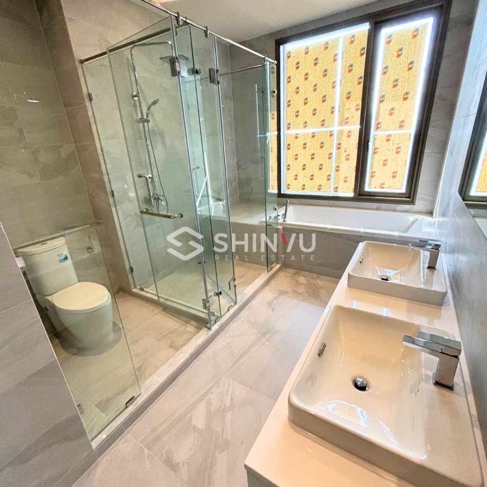 For SaleCondoSukhumvit, Asoke, Thonglor : Foreigner Quota Special Selling Special Selling Shinyu - Penthouse Price 35,000,000 million ✨RHYTHM EKKAMAI ESTATE